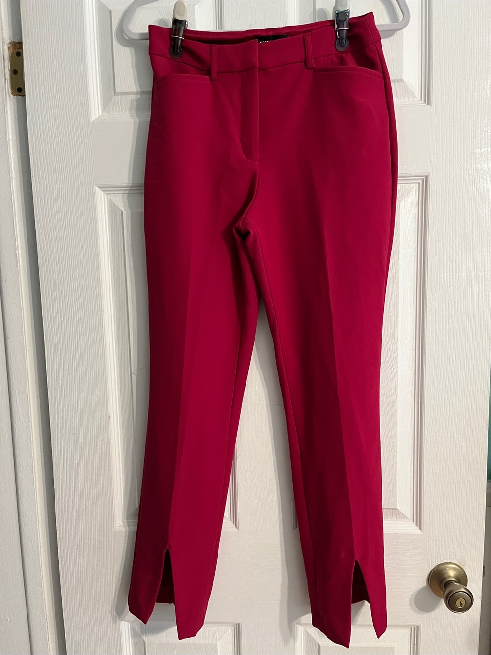Women's Express Magenta Stretch Front-Slit Pants